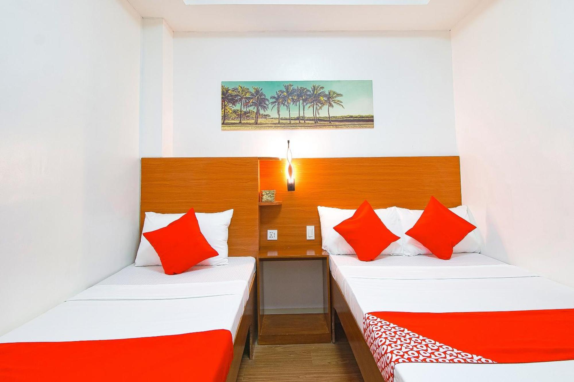 Oyo 685 K Fortune Apartelle Lapu-Lapu City Buitenkant foto